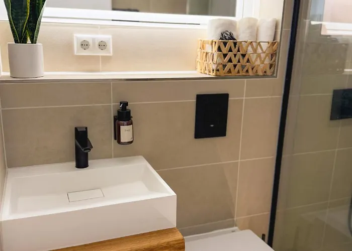 Daire Rehberg 14 Og Panorama Balkon Pool Sauna